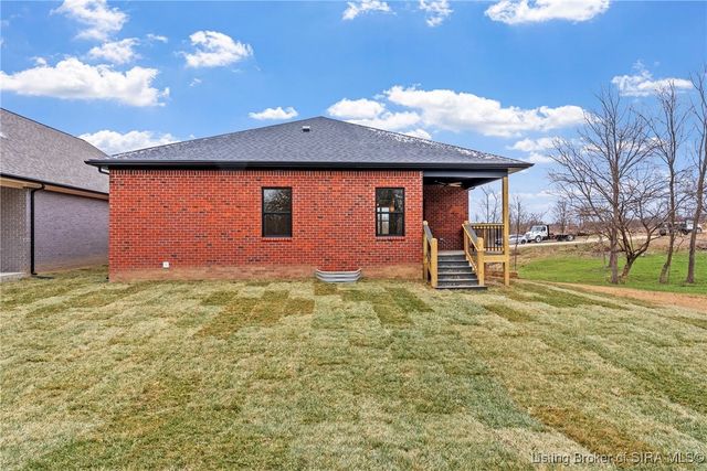 4629 Red Tail Ridge 226, Jeffersonville, IN 47130