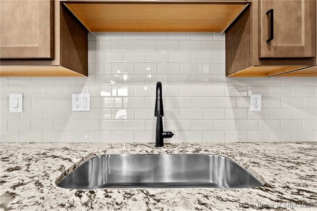 4629 Red Tail Ridge 226, Jeffersonville, IN 47130