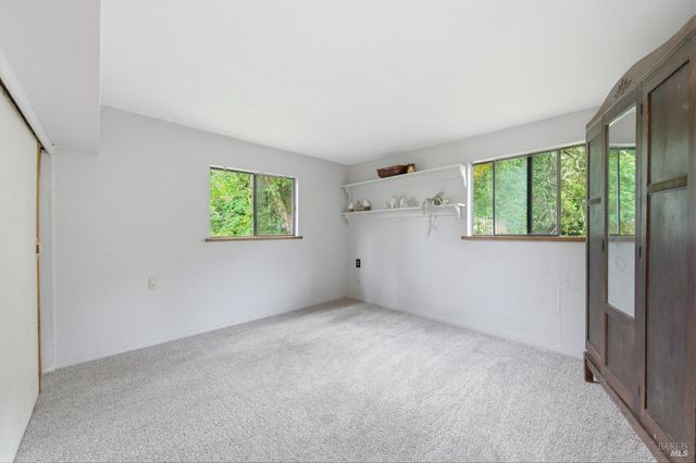 9489 Rio Vista Rd, Forestville, CA 95436