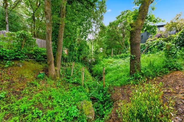 9489 Rio Vista Rd, Forestville, CA 95436