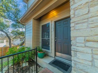 7501 Shadowridge RUN 103, Austin, TX 78749