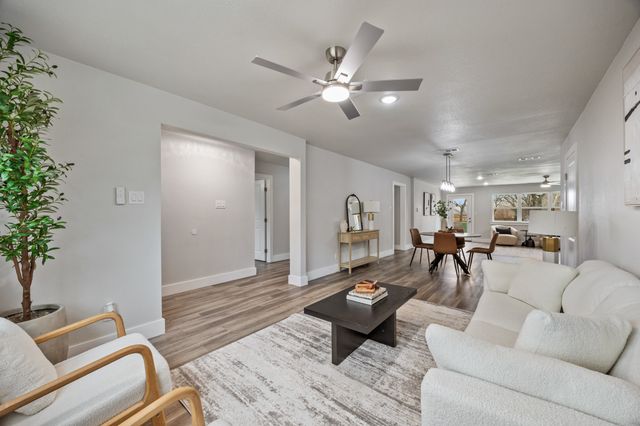 226 W Center Street, Duncanville, TX 75116