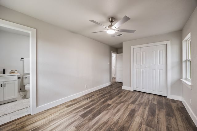 226 W Center Street, Duncanville, TX 75116