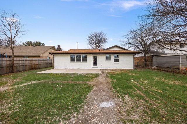 226 W Center Street, Duncanville, TX 75116