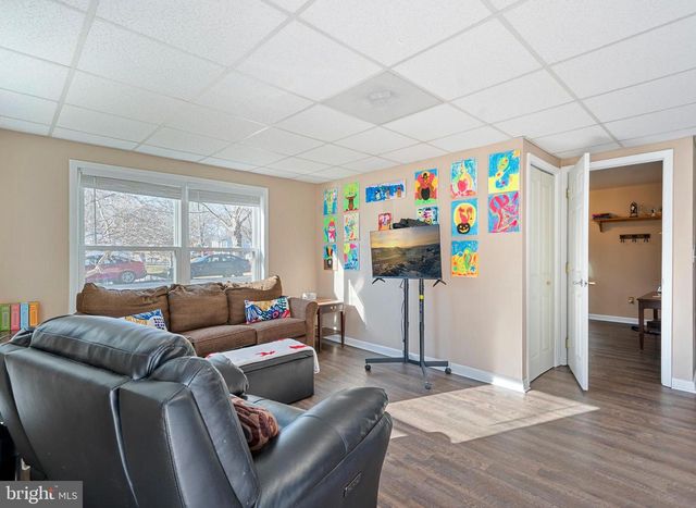 6585 11TH ST, Chesapeake Beach, MD 20732