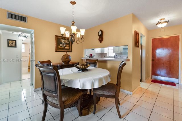 6090 W Flagler Street 307, Miami, FL 33144