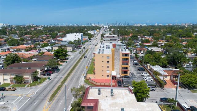 6090 W Flagler Street 307, Miami, FL 33144