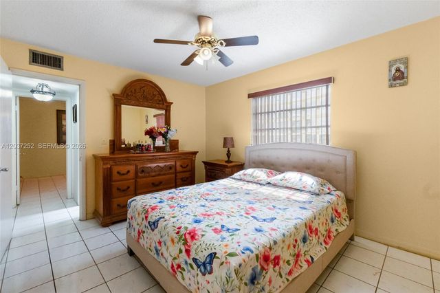 6090 W Flagler Street 307, Miami, FL 33144