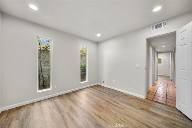 17847 Beneda Lane 10, Canyon Country, CA 91351