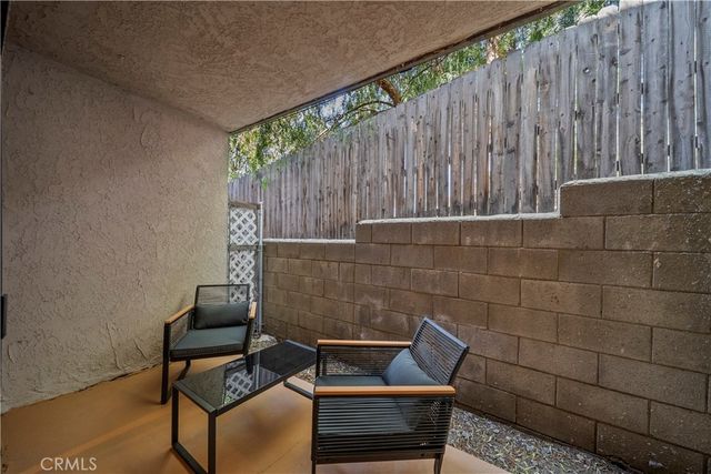 17847 Beneda Lane 10, Canyon Country, CA 91351