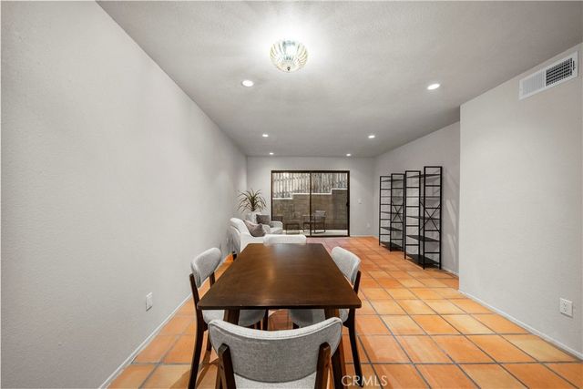17847 Beneda Lane 10, Canyon Country, CA 91351