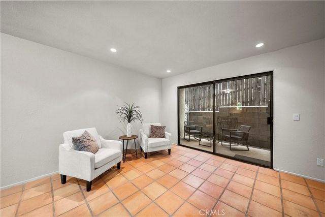17847 Beneda Lane 10, Canyon Country, CA 91351