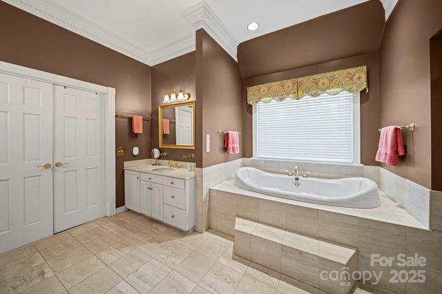 32618 Guard Road, Albemarle, NC 28001