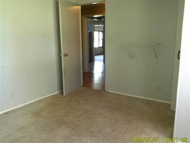 135 Grove St, Canton, KS 67428