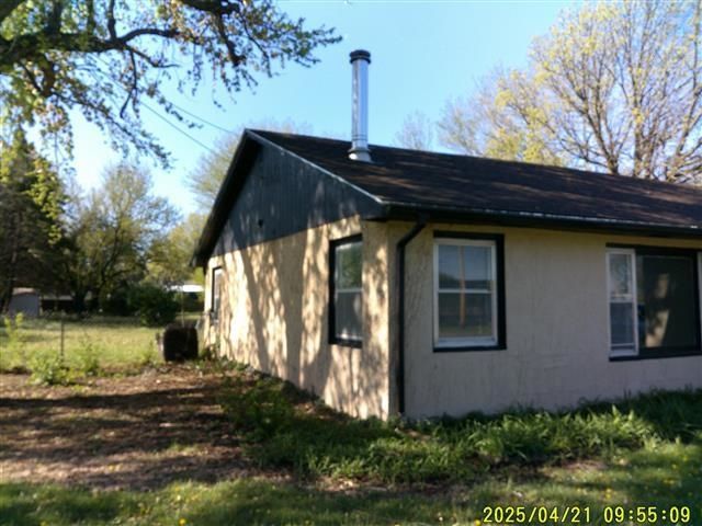 135 Grove St, Canton, KS 67428
