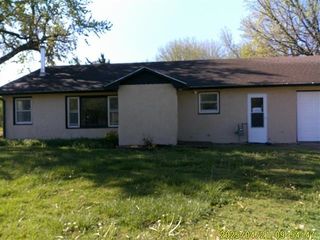 135 Grove St, Canton, KS 67428