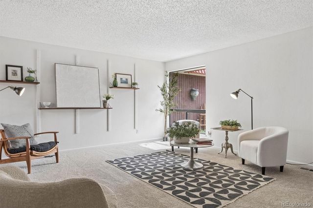 1423 S Salem Way, Aurora, CO 80012