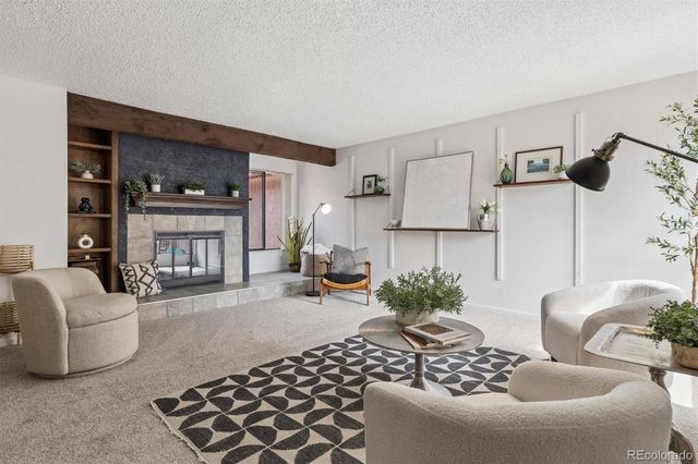 1423 S Salem Way, Aurora, CO 80012