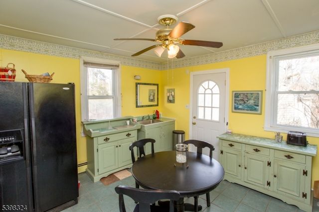 47 Hewitt Rd, Delaware Twp., NJ 08559