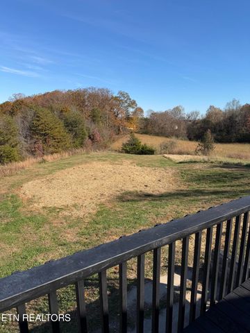 328 Peach Orchard Rd, Clinton, TN 37716