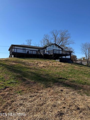 328 Peach Orchard Rd, Clinton, TN 37716