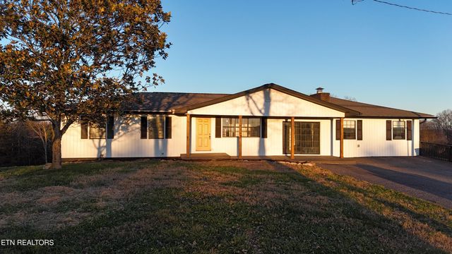 328 Peach Orchard Rd, Clinton, TN 37716