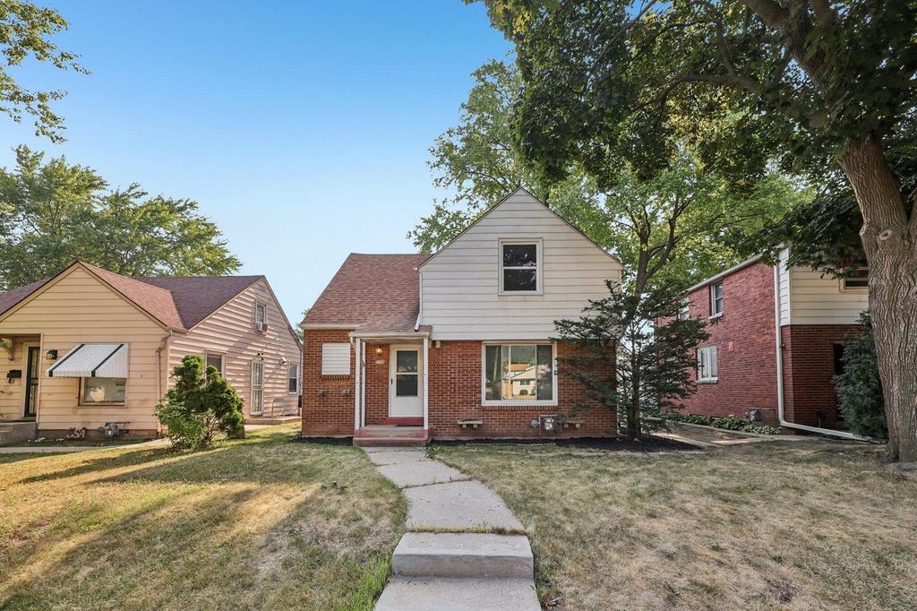 3748 N 60th STREET, Milwaukee, WI 53216