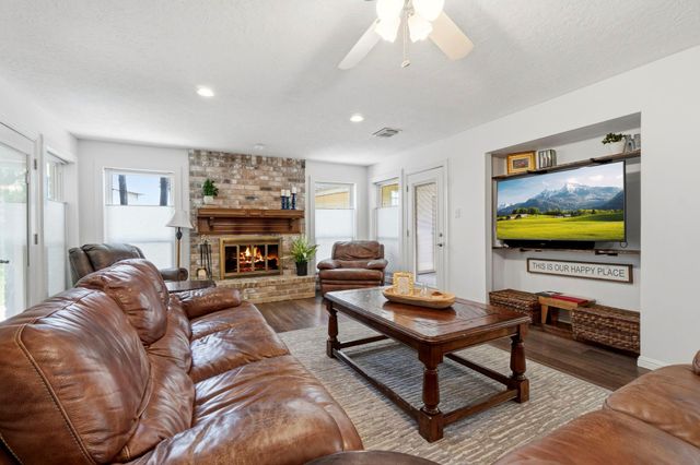 6315 Singing Creek Lane, Spring, TX 77379