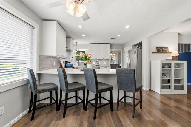6315 Singing Creek Lane, Spring, TX 77379