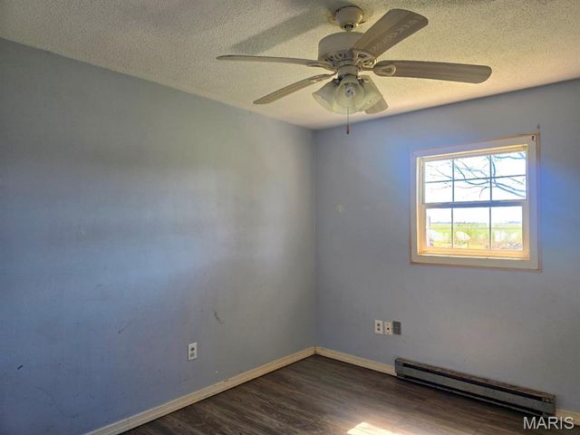 21850 S Sue Drive, Malden, MO 63863