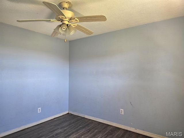 21850 S Sue Drive, Malden, MO 63863