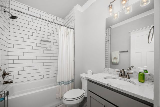 2106 Windsor St, Murfreesboro, TN 37130
