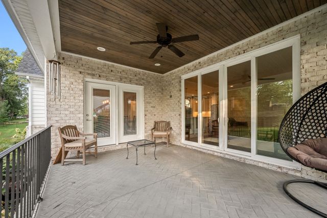 2106 Windsor St, Murfreesboro, TN 37130