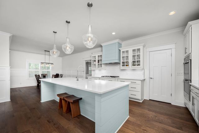 2106 Windsor St, Murfreesboro, TN 37130