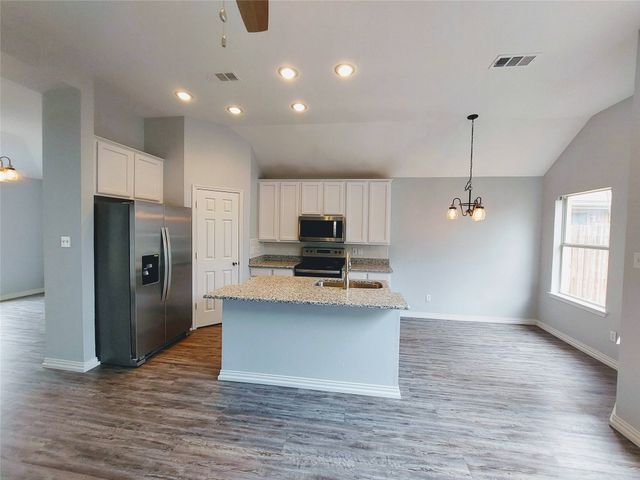 1917 Briarwyck Court, Denton, TX 76205