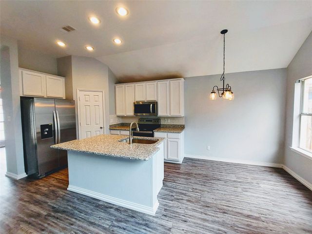 1917 Briarwyck Court, Denton, TX 76205