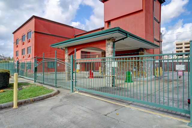 1025 Swanson Street 209, Houston, TX 77030