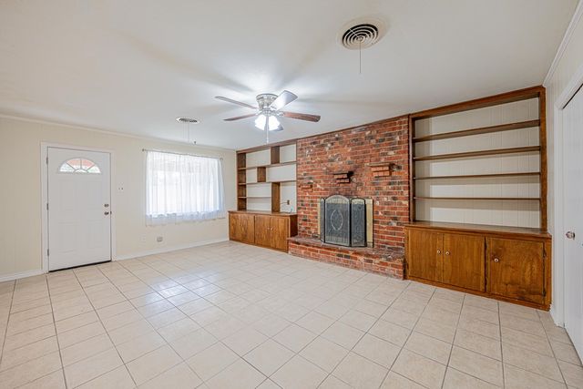 312 Thornridge Dr, Midland, TX 79703