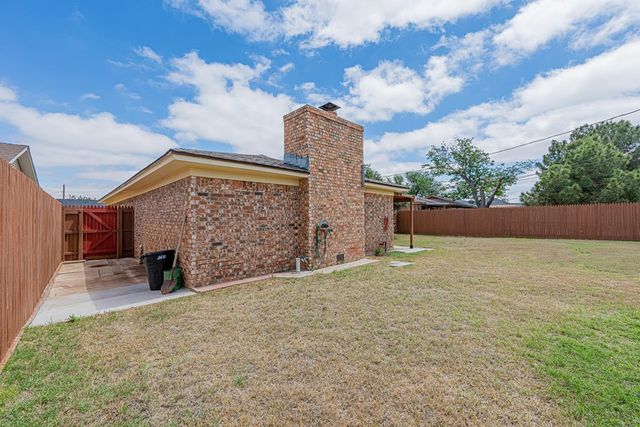 312 Thornridge Dr, Midland, TX 79703