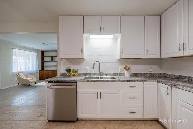 312 Thornridge Dr, Midland, TX 79703