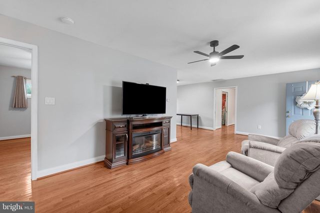 1013 GUY DR, Glen Burnie, MD 21061