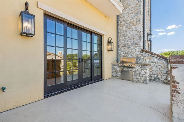 69 Cortes Drive, Westlake, TX 76262