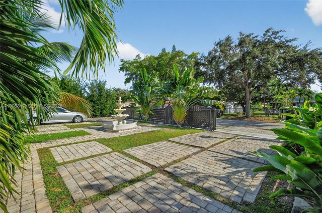 155 NW 124th Street, North Miami, FL 33168