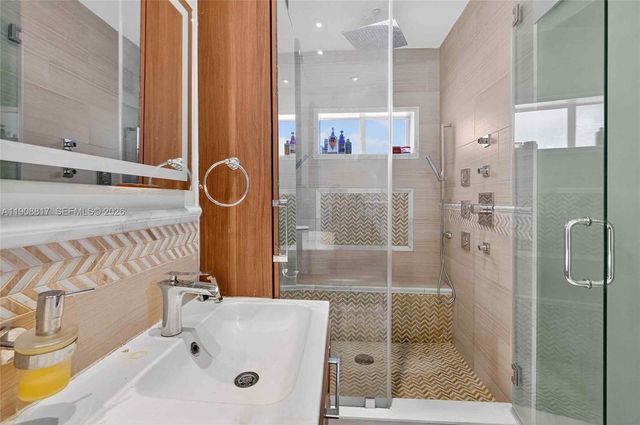 155 NW 124th Street, North Miami, FL 33168