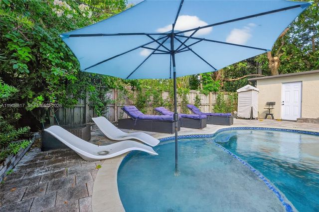 155 NW 124th Street, North Miami, FL 33168