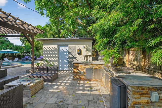 155 NW 124th Street, North Miami, FL 33168