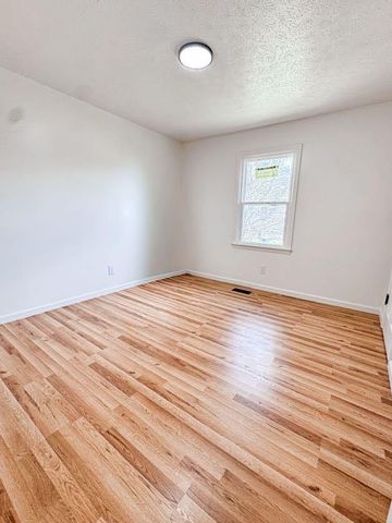 127 Brenda Drive, Lawrenceburg, KY 40342