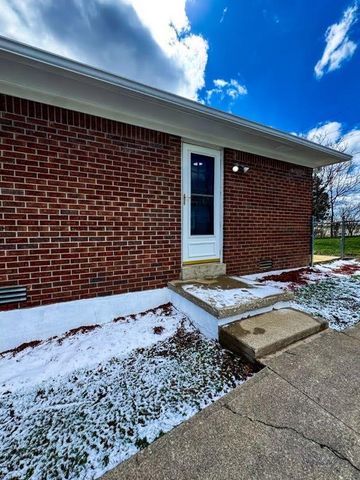 127 Brenda Drive, Lawrenceburg, KY 40342