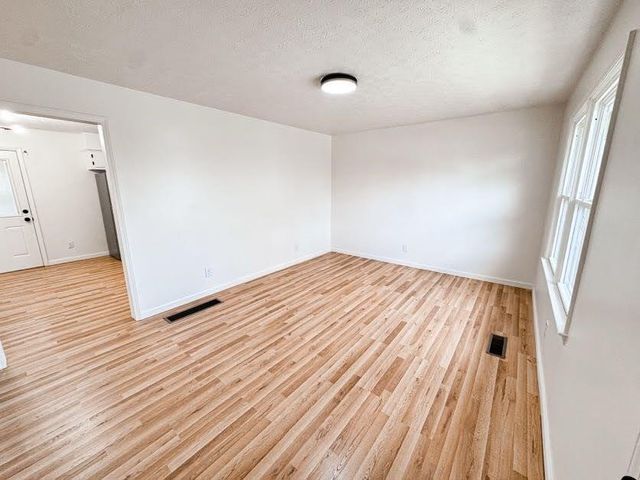 127 Brenda Drive, Lawrenceburg, KY 40342