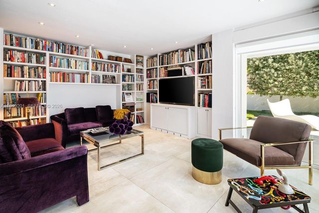 5907 Riviera Dr, Coral Gables, FL 33146